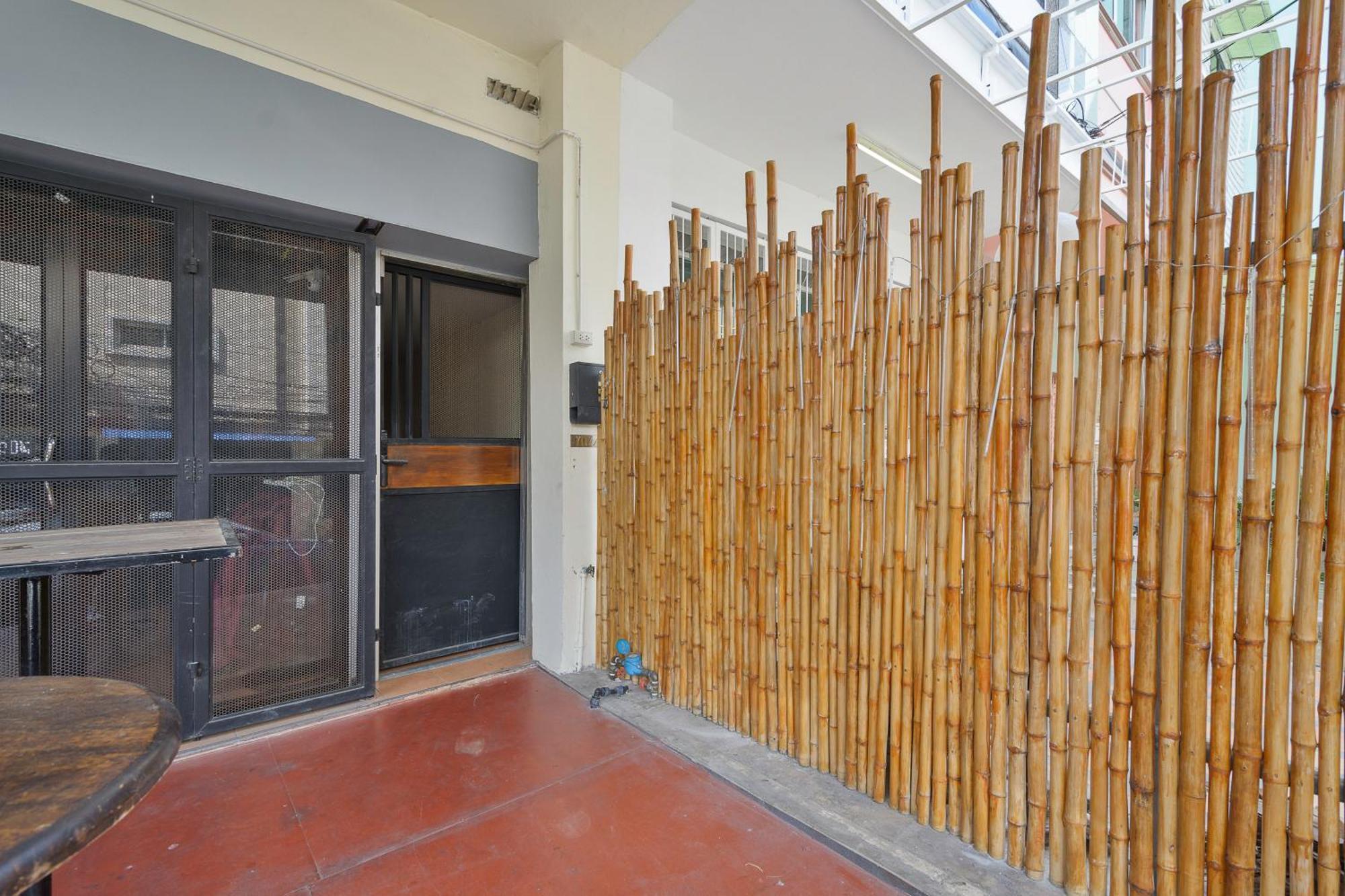 Apartment Bunkbeds Pet Friendly Bts Thonglor Bangkok